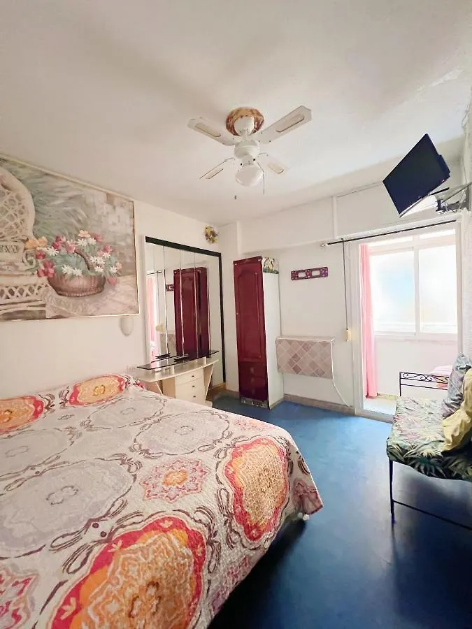 Hostal Flamenco Camaron contacts